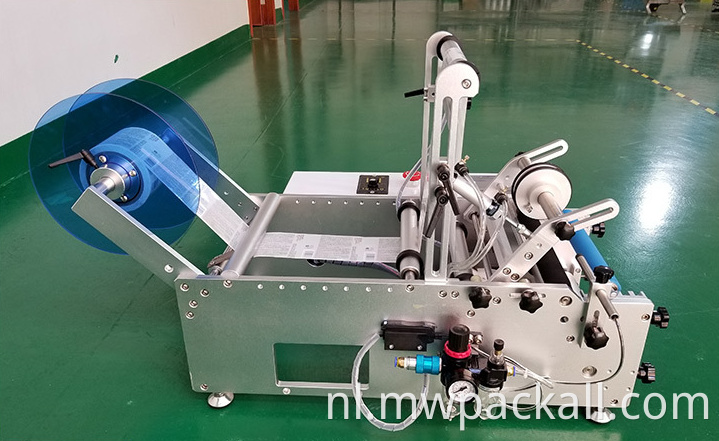 Semi Automatische rol Rype Vertical Round Round Bottle Labeling Machine /Label Machine